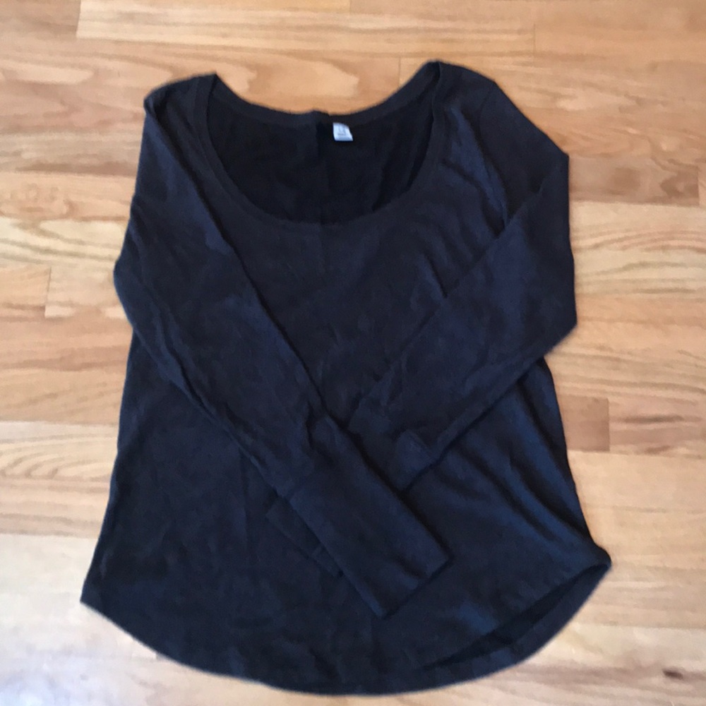 NWOT BDG scoop neck thermal, large